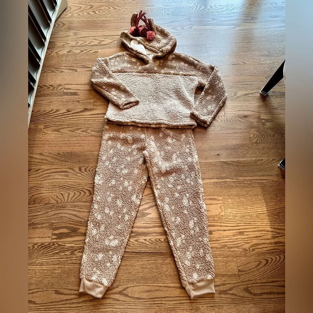 Girls most adorable Justice Reindeer Pajama/Outfit set size 12